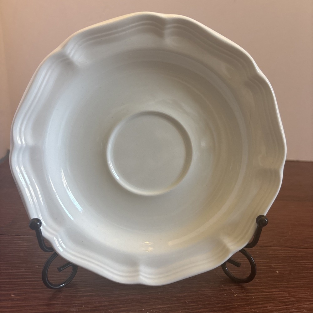 Mikasa French Countryside White‎ Scalloped Saucer EUC